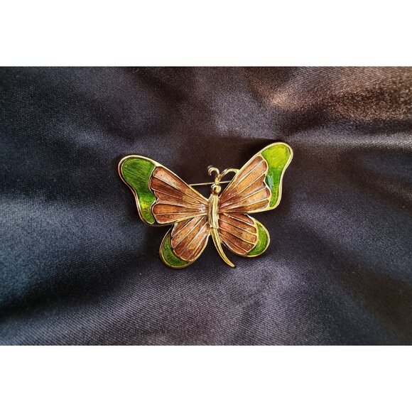 Vintage MFA Museum of Fine Arts Signed Enamel Green and Brown Butterfly Brooch P - Picture 2 of 7